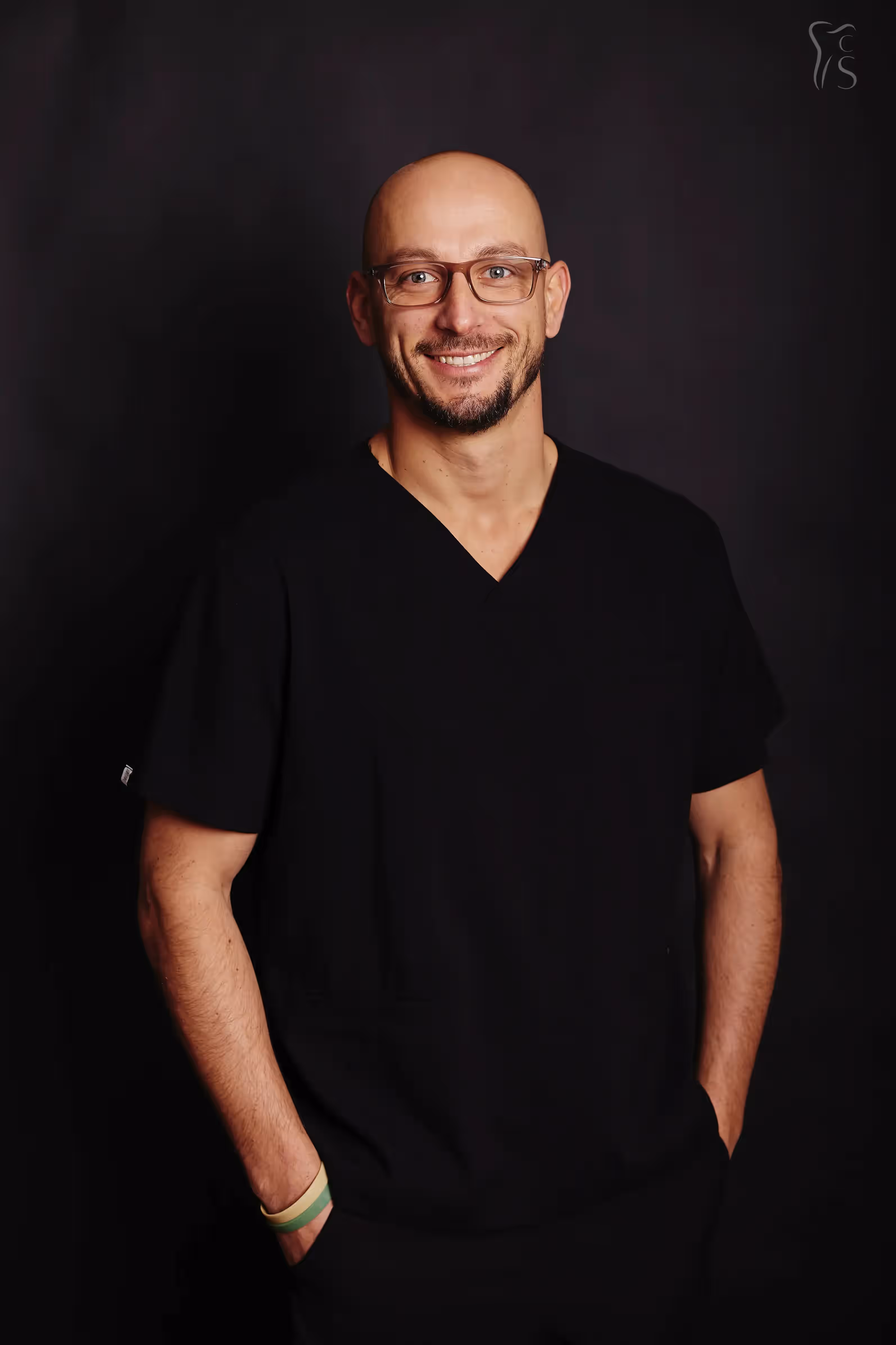 Lek. dent. Adam Pióro